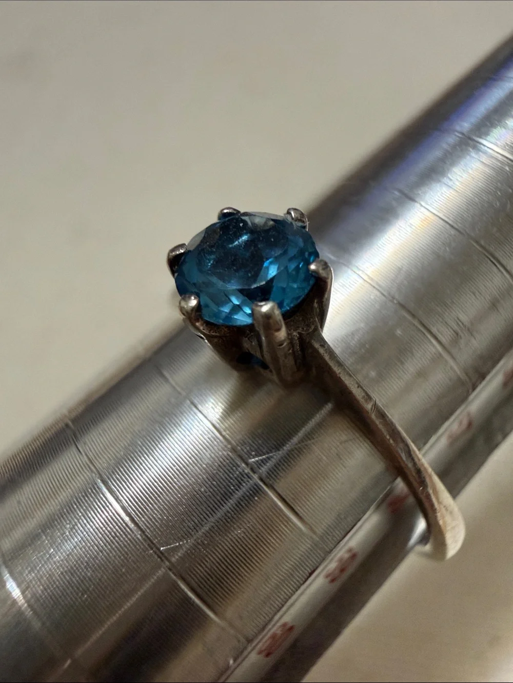 Stunning Sterling Silver 925 Blue Gem Solitaire Ring size 8.5